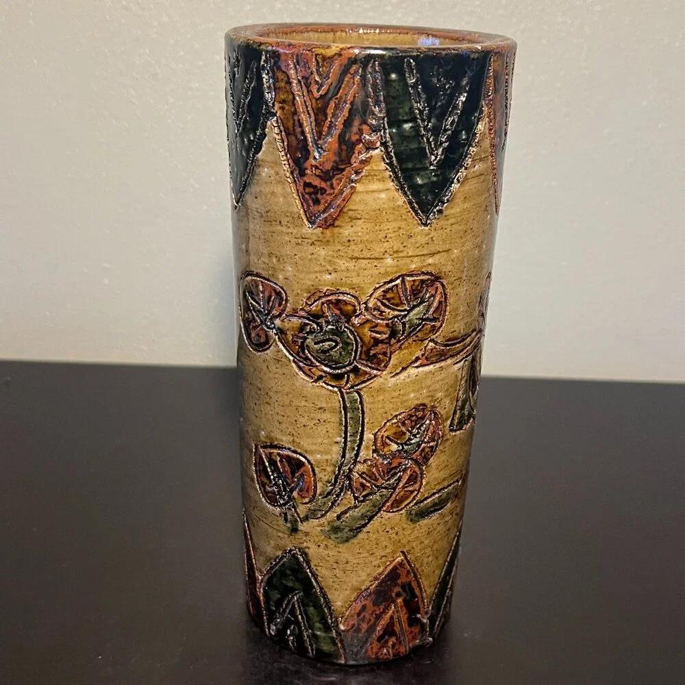 Vintage Otagiri OMC Japan Mid Century Studio Pottery Vase Fish Bird Sgraffito